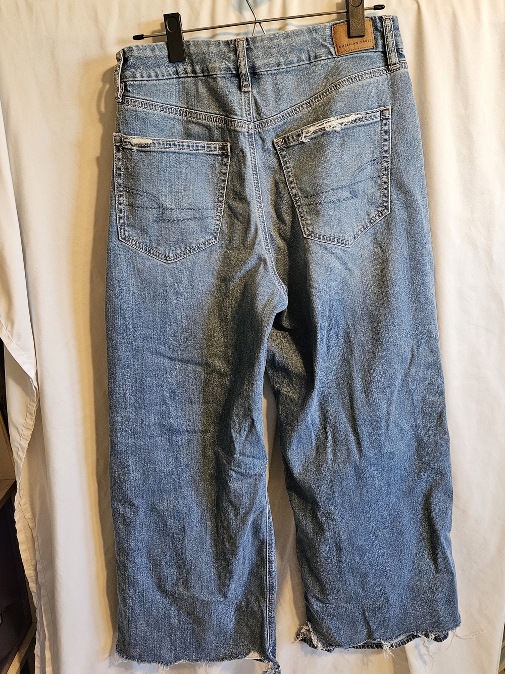 AE- Women's Curvy Super High-Rise Baggy Wide Leg Jeans SZ. 10 Short - Picture 2 of 5